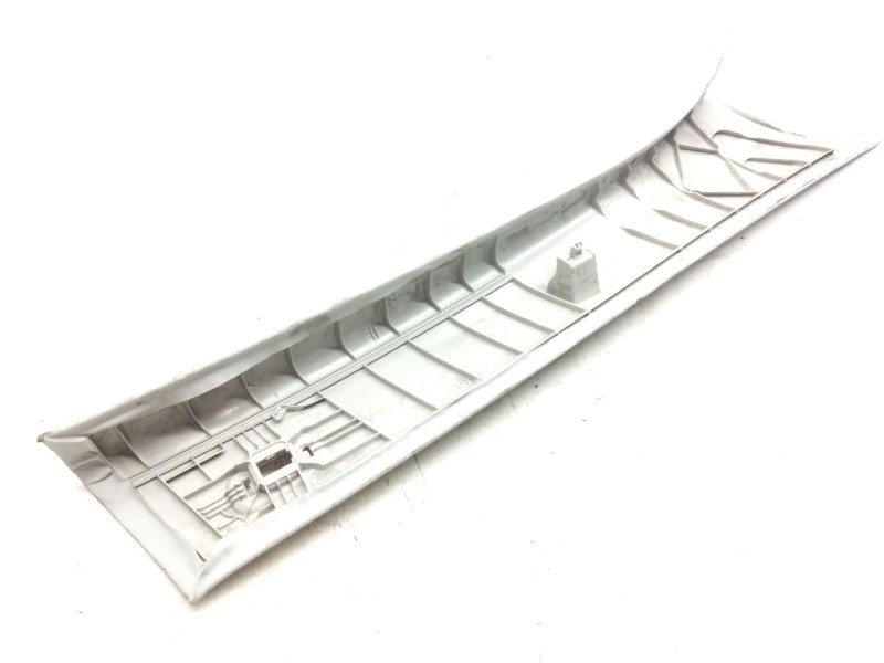 Recambio de moldura delantera izquierda para mercedes-benz clase e (w213) 2.0 e 220 d (213.004) referencia OEM IAM A2136906706  