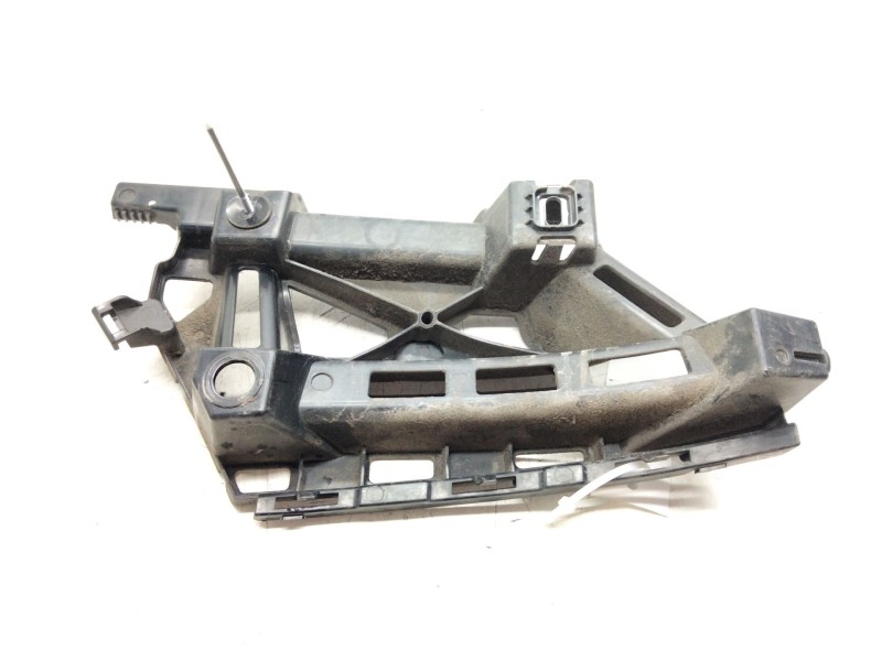 Recambio de soporte paragolpes trasero derecho para mercedes-benz clase e (w213) 2.0 e 220 d (213.004) referencia OEM IAM A21388