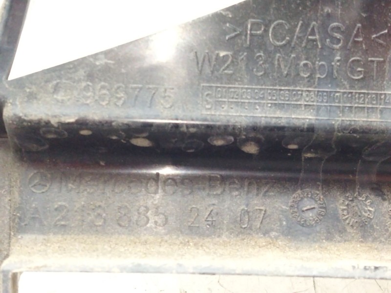 Recambio de soporte paragolpes trasero derecho para mercedes-benz clase e (w213) 2.0 e 220 d (213.004) referencia OEM IAM A21388