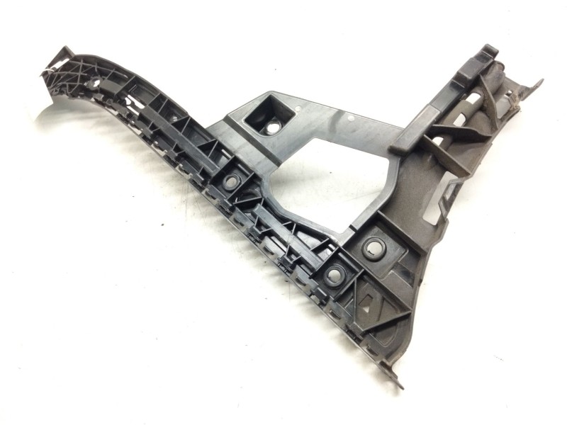 Recambio de soporte paragolpes trasero izquierda para mercedes-benz clase e (w213) 2.0 e 220 d (213.004) referencia OEM IAM A213