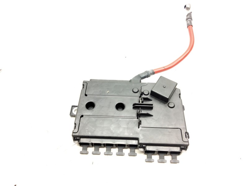 Recambio de fusible bateria para mercedes-benz clase e (w213) 2.0 e 220 d (213.004) referencia OEM IAM A2135402496  