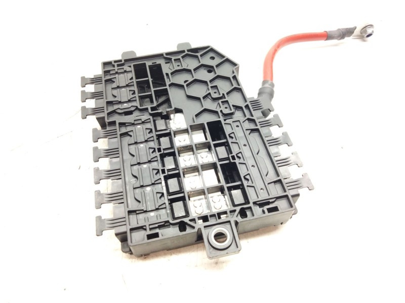 Recambio de fusible bateria para mercedes-benz clase e (w213) 2.0 e 220 d (213.004) referencia OEM IAM A2135402496  