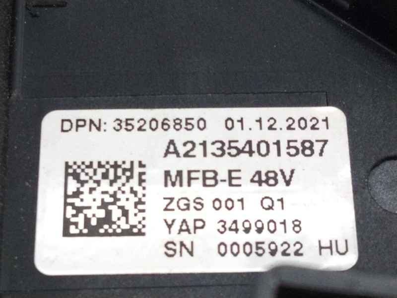Recambio de fusible bateria para mercedes-benz clase e (w213) 2.0 e 220 d (213.004) referencia OEM IAM A2135401587  