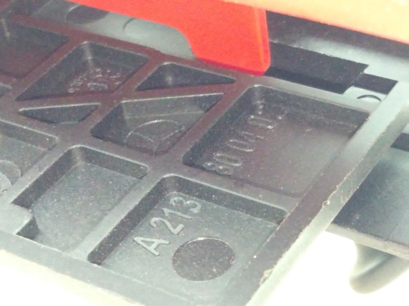 Recambio de tirador capot para mercedes-benz clase e (w213) 2.0 e 220 d (213.004) referencia OEM IAM A2138800402  