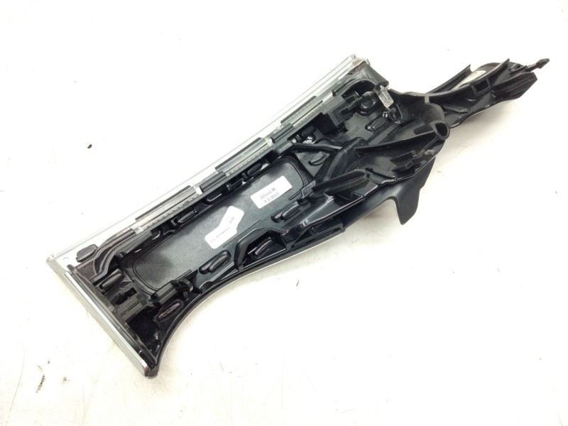 Recambio de moldura delantera izquierda para mercedes-benz clase e (w213) 2.0 e 220 d (213.004) referencia OEM IAM A2136803908  