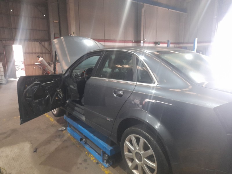 audi a4 b6 (8e2) del año 2004