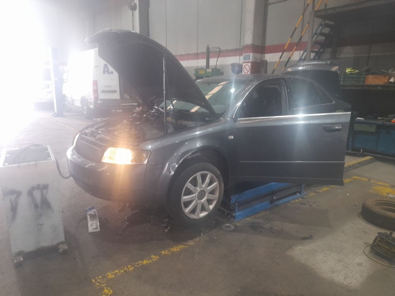 audi a4 b6 (8e2) del año 2004