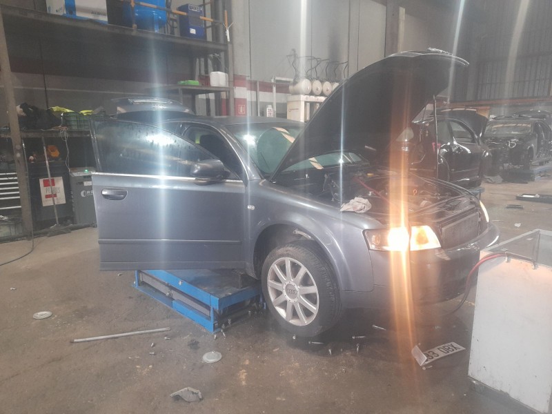 audi a4 b6 (8e2) del año 2004