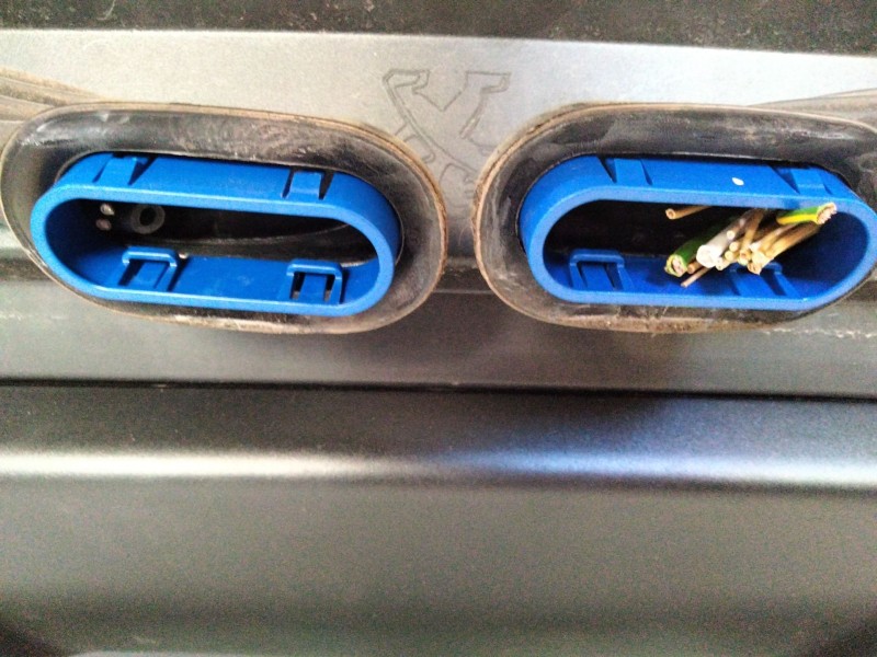 Recambio de porton trasero para peugeot 3008 suv (mc_, mr_, mj_, m4_) 1.5 bluehdi 130 referencia OEM IAM   