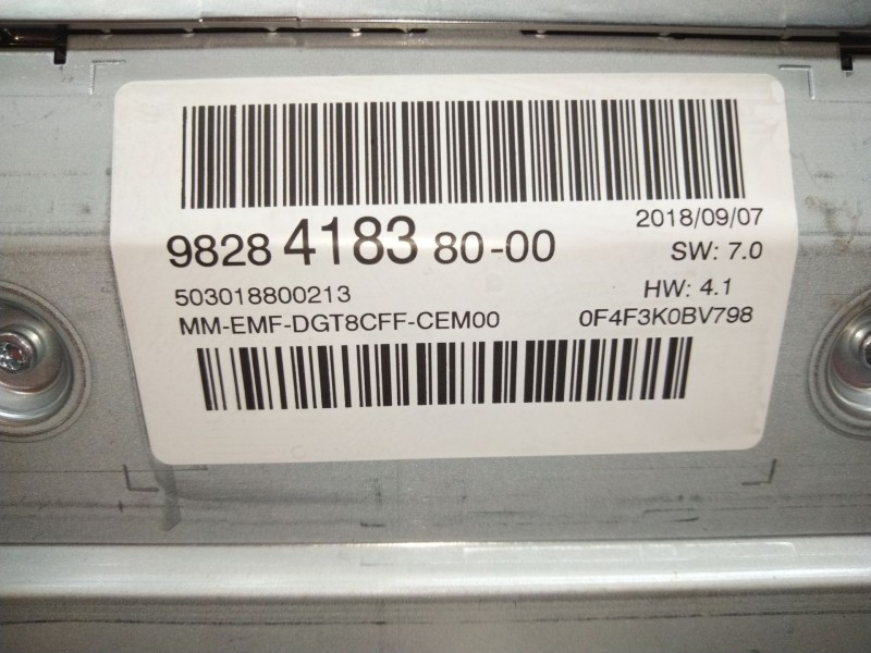 Recambio de pantalla multifuncion para peugeot 3008 suv (mc_, mr_, mj_, m4_) 1.5 bluehdi 130 referencia OEM IAM   