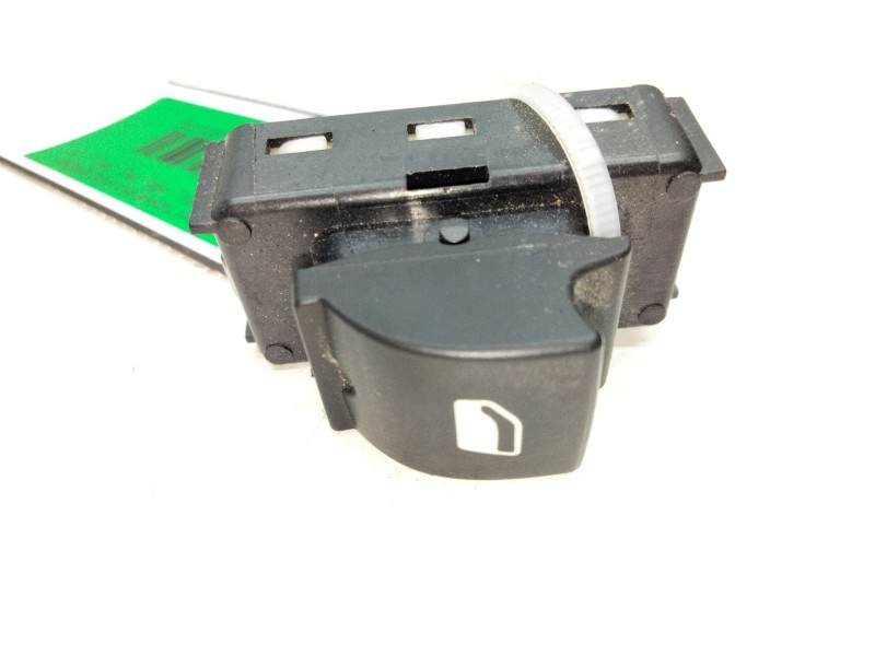 Recambio de mando elevalunas trasero izquierdo para peugeot 3008 suv (mc_, mr_, mj_, m4_) 1.5 bluehdi 130 referencia OEM IAM 968