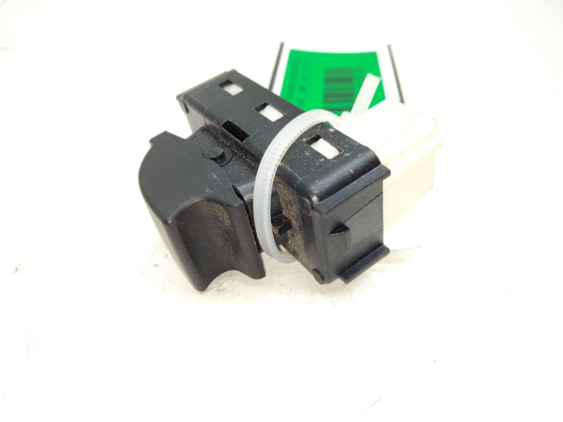 Recambio de mando elevalunas trasero izquierdo para peugeot 3008 suv (mc_, mr_, mj_, m4_) 1.5 bluehdi 130 referencia OEM IAM 968