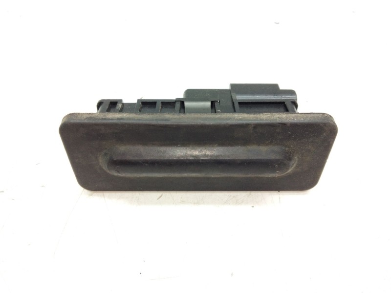 Recambio de maneta exterior porton para peugeot 3008 suv (mc_, mr_, mj_, m4_) 1.5 bluehdi 130 referencia OEM IAM 95835T  