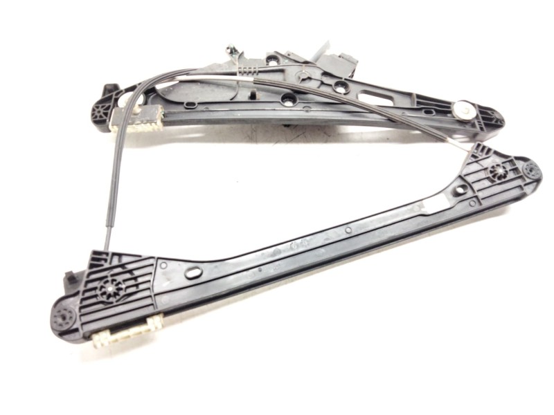 Recambio de elevalunas delantero izquierdo para peugeot 3008 suv (mc_, mr_, mj_, m4_) 1.5 bluehdi 130 referencia OEM IAM 9810488