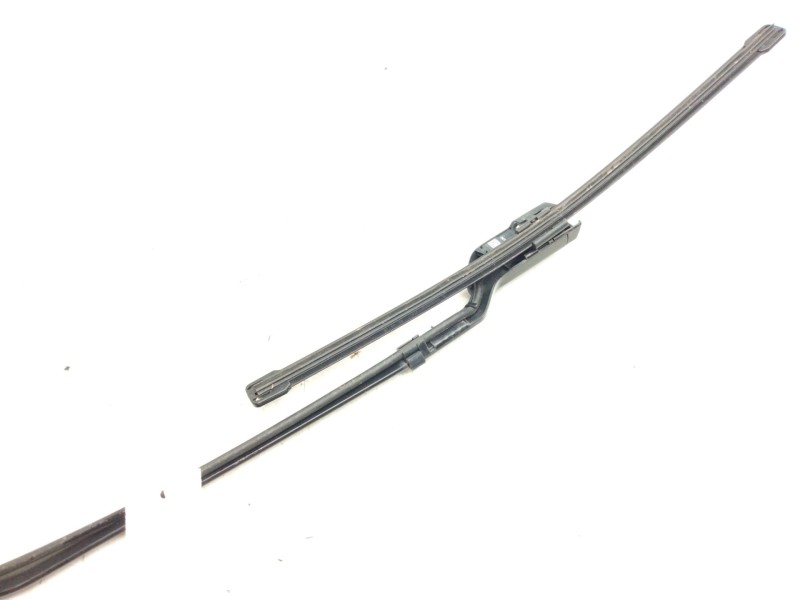 Recambio de brazo limpia delantero derecho para peugeot 3008 suv (mc_, mr_, mj_, m4_) 1.5 bluehdi 130 referencia OEM IAM 9810664