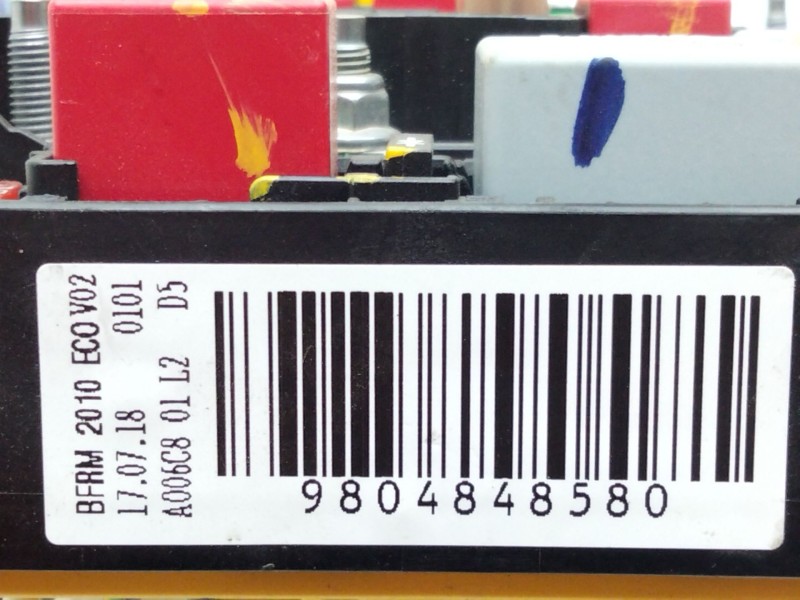 Recambio de caja fusibles para peugeot 3008 suv (mc_, mr_, mj_, m4_) 1.5 bluehdi 130 referencia OEM IAM 9804848580  