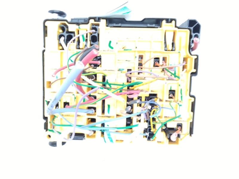 Recambio de caja fusibles para peugeot 3008 suv (mc_, mr_, mj_, m4_) 1.5 bluehdi 130 referencia OEM IAM 9804848580  