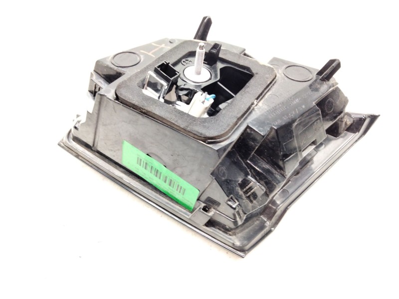 Recambio de piloto trasero izquierdo porton para peugeot 3008 suv (mc_, mr_, mj_, m4_) 1.5 bluehdi 130 referencia OEM IAM 981047