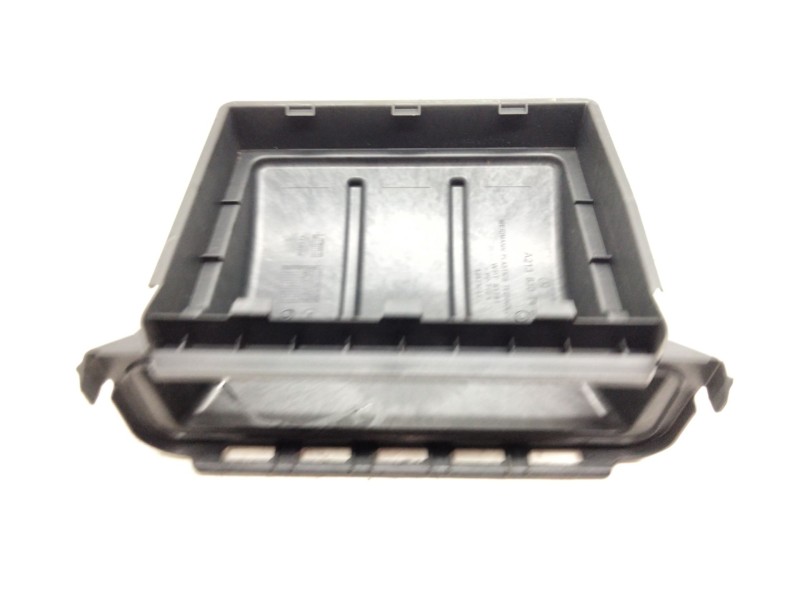 Recambio de caja filtro de aire para mercedes-benz clase e (w213) 2.0 e 220 d (213.004) referencia OEM IAM A2138307400  