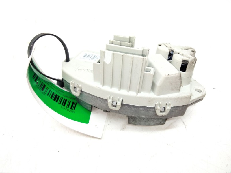 Recambio de resistencia calefaccion para bmw serie 3 berlina (e90) 320d referencia OEM IAM T1000664T  