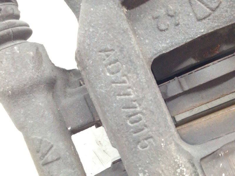 Recambio de pinza freno trasera derecha para peugeot 3008 suv (mc_, mr_, mj_, m4_) 1.5 bluehdi 130 referencia OEM IAM AD777015  