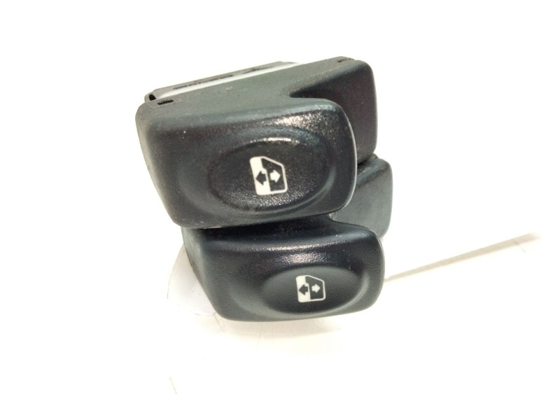 Recambio de mando elevalunas delantero izquierdo para renault megane i (ba0/1_) 1.6 e (ba0f, ba0s) referencia OEM IAM   