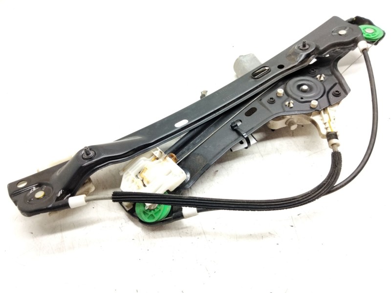 Recambio de elevalunas delantero derecho para bmw serie 3 berlina (e90) 320d referencia OEM IAM 7060266  