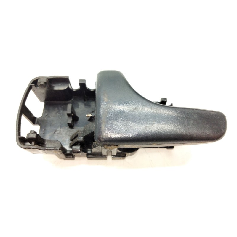 Recambio de maneta interior porton para nissan terrano ii (r20) 2.7 tdi 4wd referencia OEM IAM   