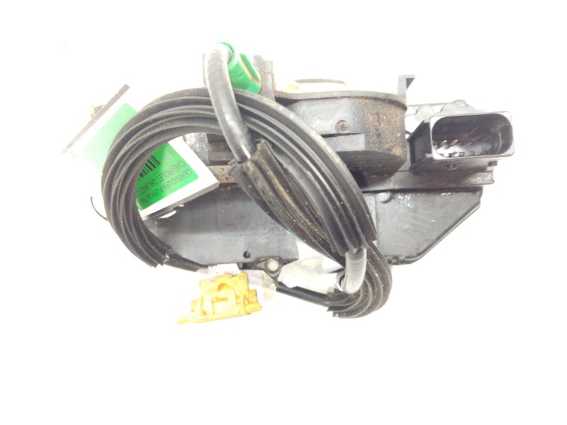 Recambio de cerradura puerta trasera izquierda para chevrolet orlando ltz referencia OEM IAM 135795547  
