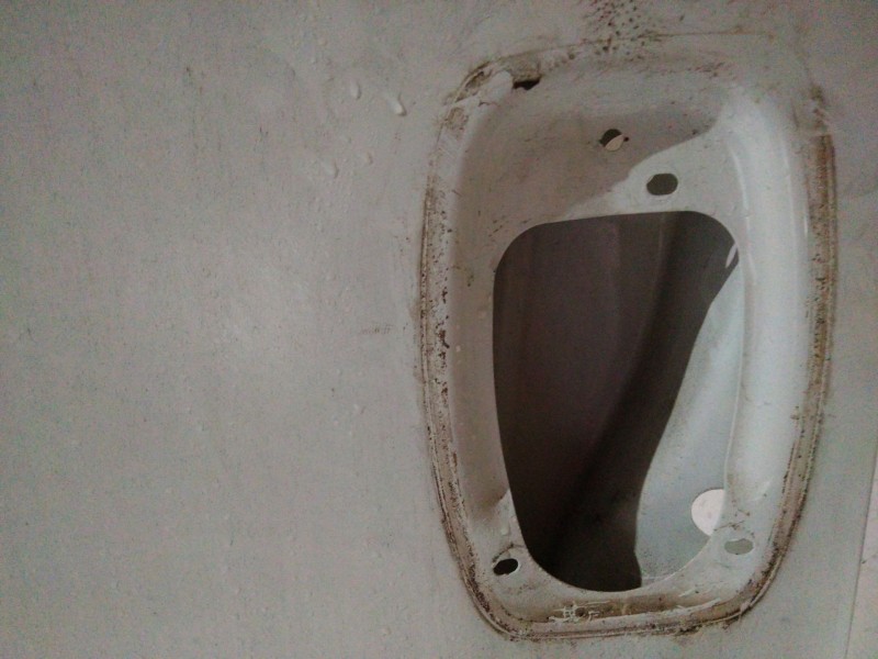 Recambio de puerta delantera izquierda para iveco daily vi furgón 33s16, 35s16, 35c16, 40c16, 50c16 referencia OEM IAM   