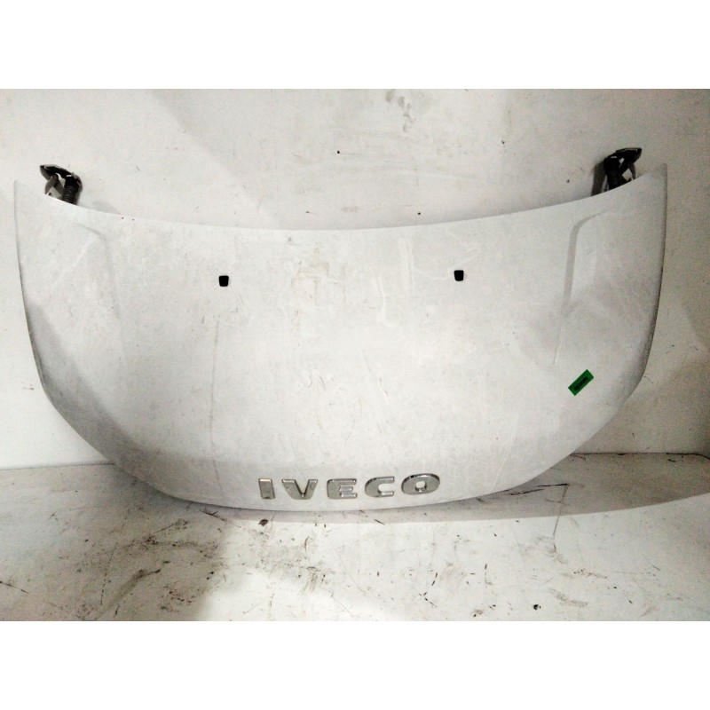 Recambio de capot para iveco daily vi furgón 33s16, 35s16, 35c16, 40c16, 50c16 referencia OEM IAM   