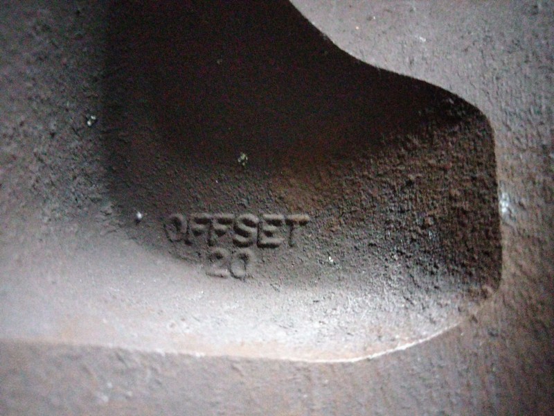 Recambio de llanta aluminio para hyundai terracan (hp) 2.9 crdi 4wd referencia OEM IAM   