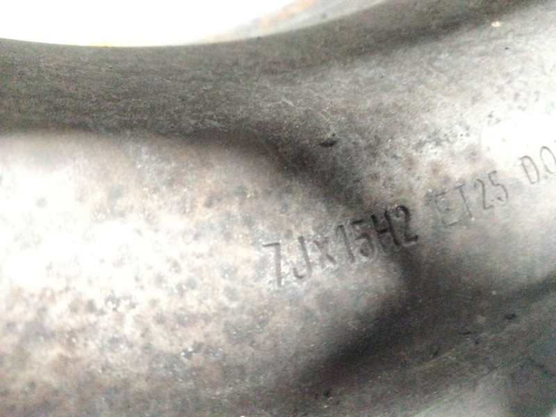 Recambio de llanta hierro para nissan terrano ii (r20) 2.7 tdi 4wd referencia OEM IAM 2151040  