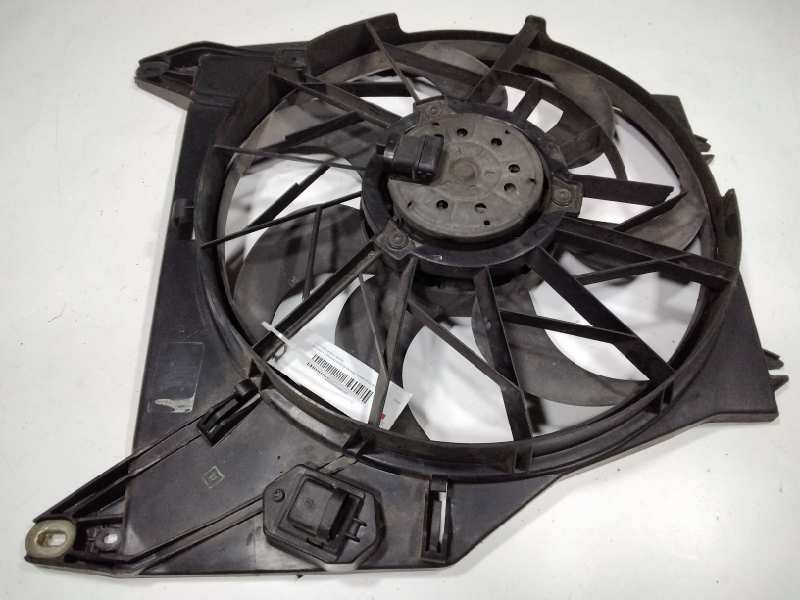 Recambio de electroventilador para renault kangoo (f/kc0) rn/alap modell (kcoa/c/d/e/h/u) referencia OEM IAM 3135103385  