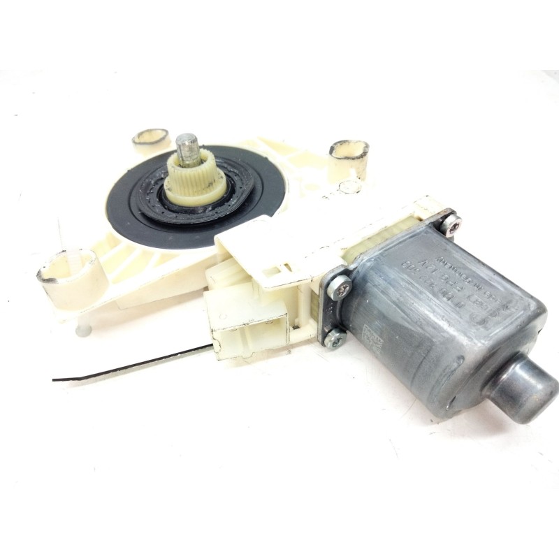 Recambio de motor elevalunas delantero izquierdo para mercedes-benz clase e (w212) e 350 cdi (212.023) referencia OEM IAM A20482