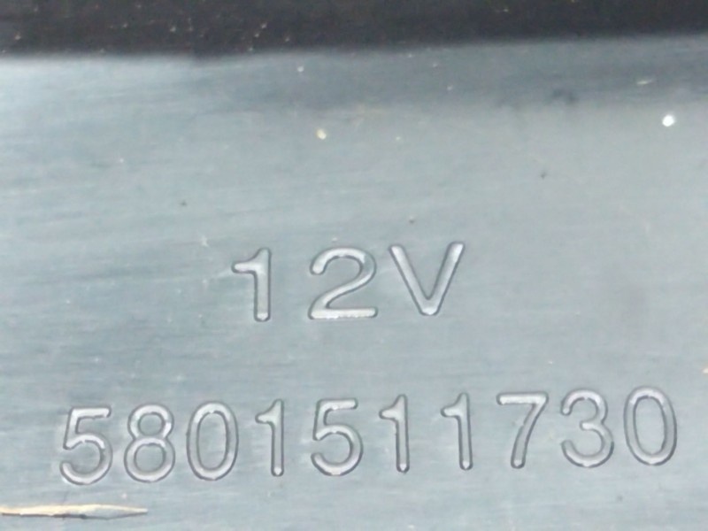 Recambio de mando elevalunas delantero derecho para iveco daily vi furgón 33s16, 35s16, 35c16, 40c16, 50c16 referencia OEM IAM  