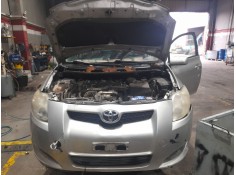 toyota auris (_e15_) del año 2007