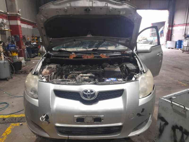 toyota auris (_e15_) del año 2007