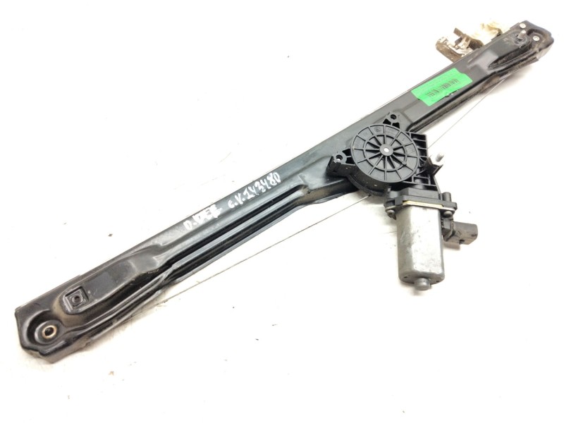 Recambio de elevalunas delantero derecho para iveco daily vi furgón 33s16, 35s16, 35c16, 40c16, 50c16 referencia OEM IAM 4005171