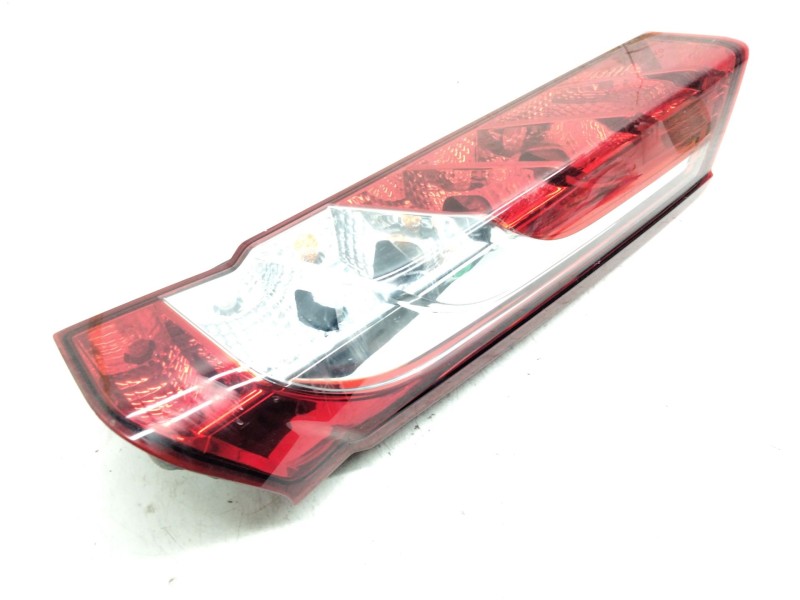 Recambio de piloto trasero derecho para iveco daily vi furgón 33s16, 35s16, 35c16, 40c16, 50c16 referencia OEM IAM 5801523221  