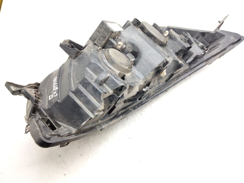 Recambio de faro izquierdo para iveco daily vi furgón 33s16, 35s16, 35c16, 40c16, 50c16 referencia OEM IAM 5801473750  