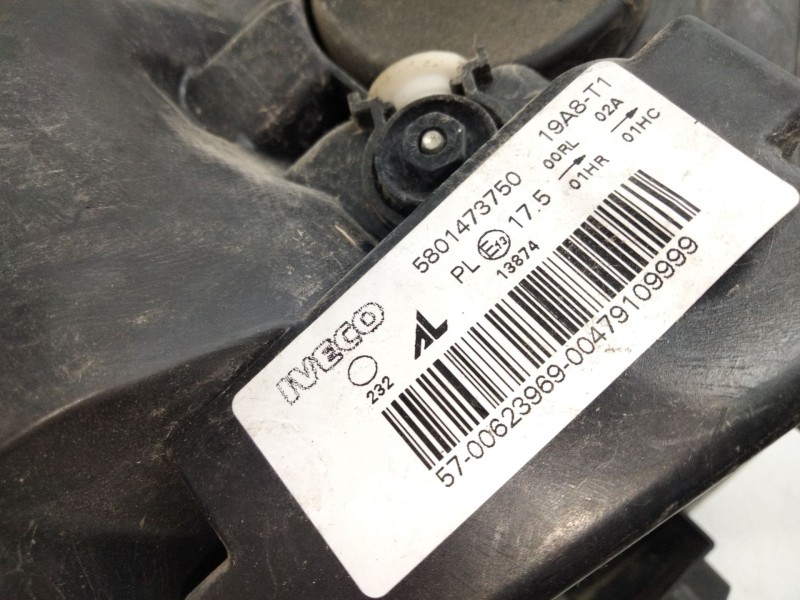 Recambio de faro izquierdo para iveco daily vi furgón 33s16, 35s16, 35c16, 40c16, 50c16 referencia OEM IAM 5801473750  