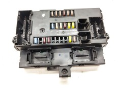 Recambio de caja fusibles para iveco daily vi furgón 33s16, 35s16, 35c16, 40c16, 50c16 referencia OEM IAM 5802282649  