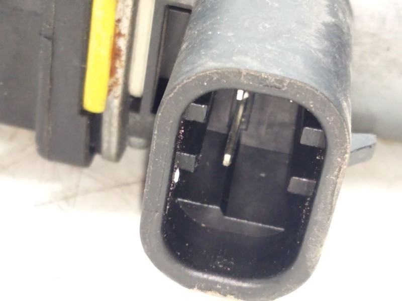 Recambio de elevalunas delantero izquierdo para iveco daily vi furgón 33s16, 35s16, 35c16, 40c16, 50c16 referencia OEM IAM   