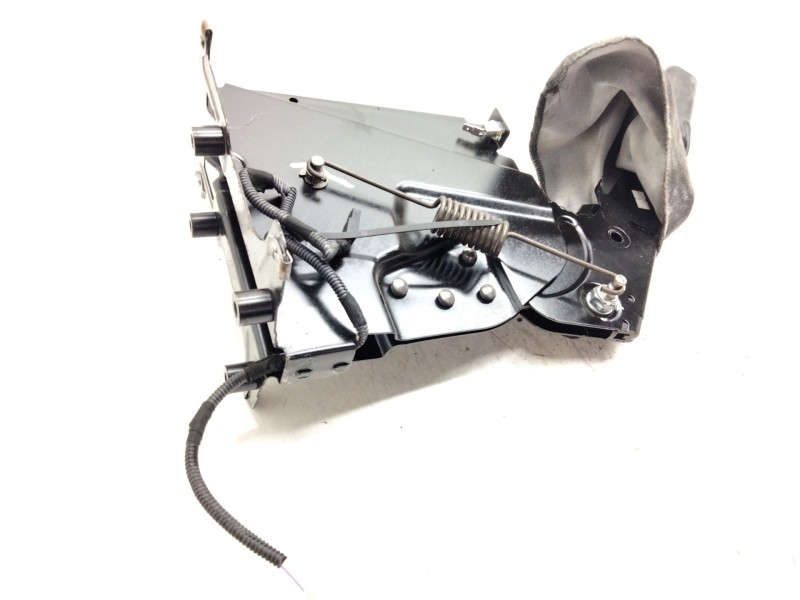 Recambio de palanca freno de mano para iveco daily vi furgón 33s16, 35s16, 35c16, 40c16, 50c16 referencia OEM IAM   