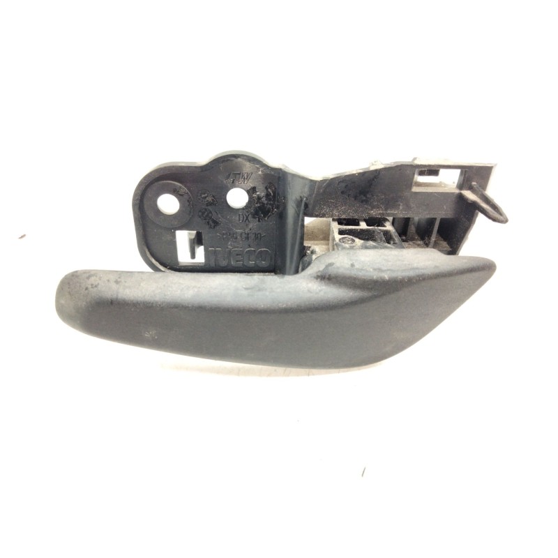 Recambio de maneta interior delantera derecha para iveco daily vi furgón 33s16, 35s16, 35c16, 40c16, 50c16 referencia OEM IAM   