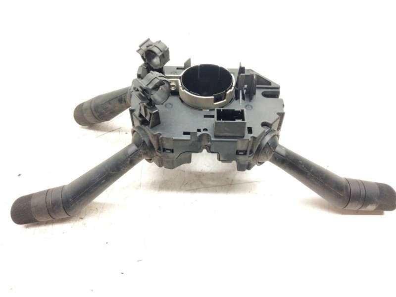 Recambio de mando intermitentes y limpia para iveco daily vi furgón 33s16, 35s16, 35c16, 40c16, 50c16 referencia OEM IAM   