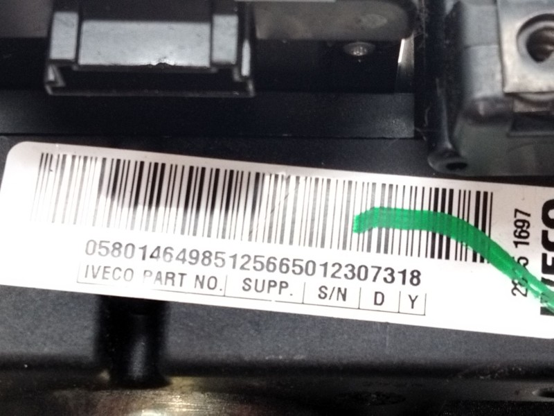 Recambio de mando intermitentes y limpia para iveco daily vi furgón 33s16, 35s16, 35c16, 40c16, 50c16 referencia OEM IAM   
