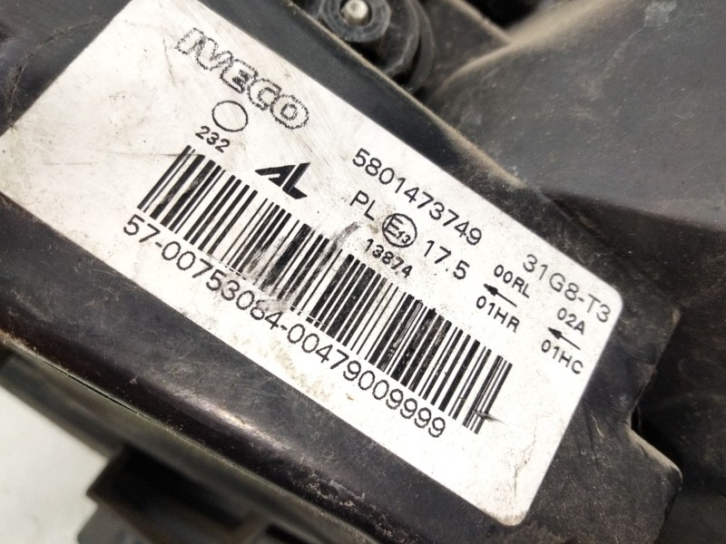 Recambio de faro derecho para iveco daily vi furgón 33s16, 35s16, 35c16, 40c16, 50c16 referencia OEM IAM 5801473749  