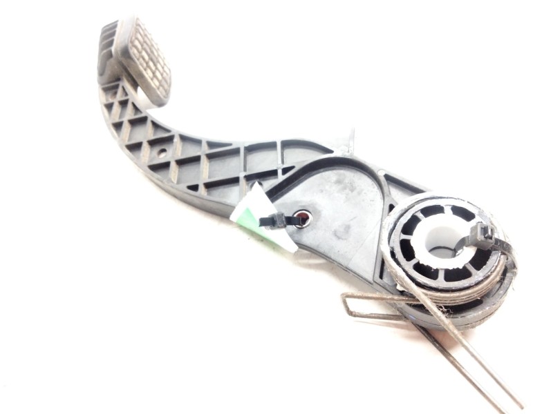 Recambio de pedal freno para iveco daily vi furgón 33s16, 35s16, 35c16, 40c16, 50c16 referencia OEM IAM   